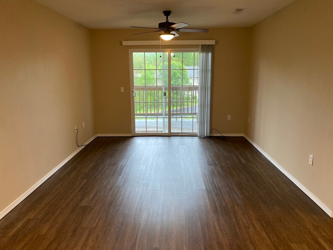 Primary Photo - 144 Humanity Ln