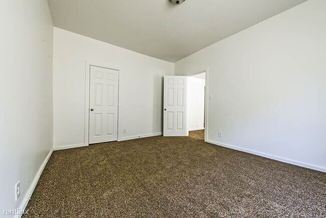 Foto del edificio - 7135 S Blackstone Ave