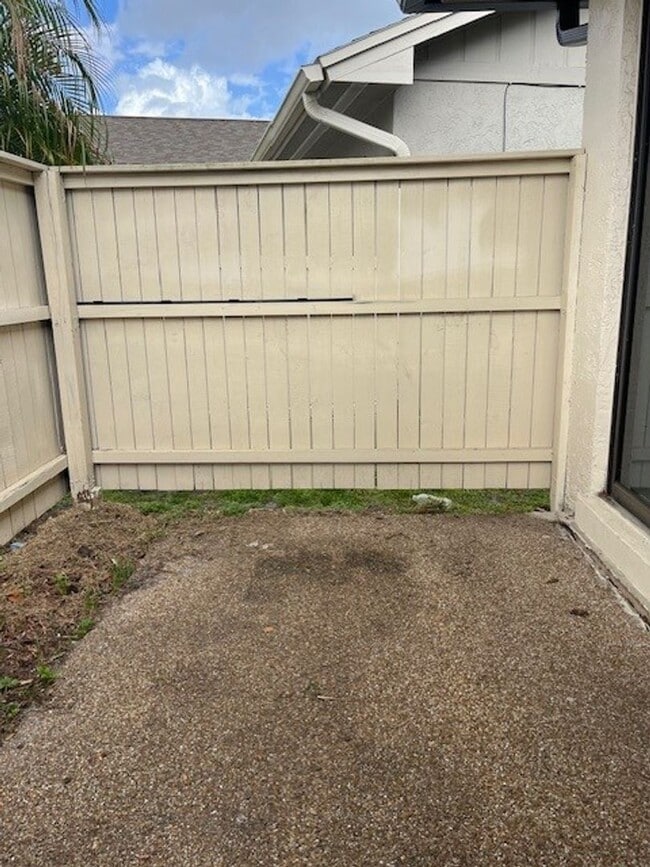 Photo - ***4 Bed 3.5 Bath in Tuscawilla!*** House