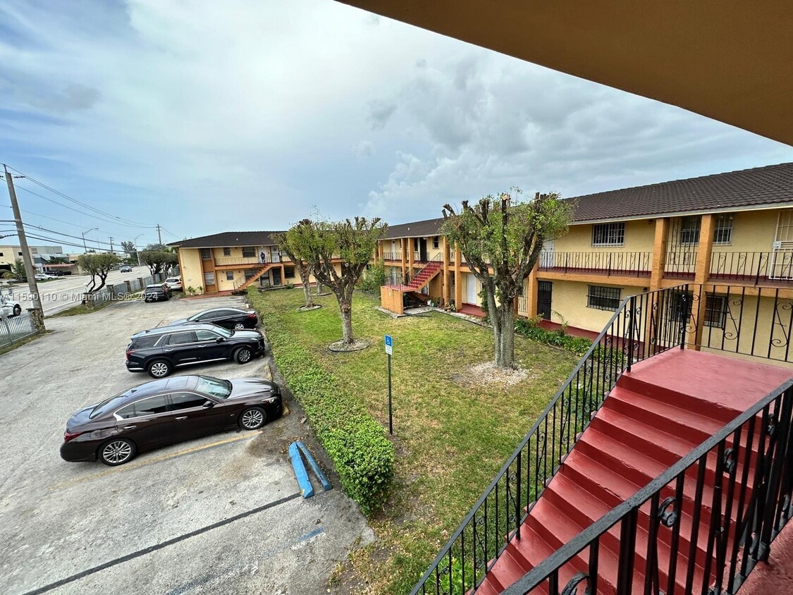 4050 NW 135th St Unit 201, Opalocka, FL 33054 Condo for Rent in Opa