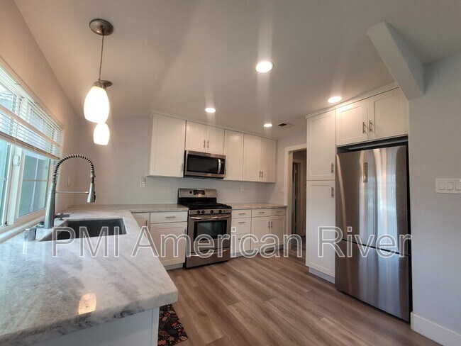 Foto del edificio - 5400 Del Norte Blvd