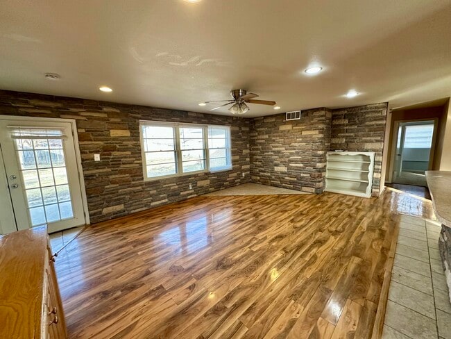 Foto del edificio - 5002 46th St