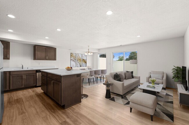Foto del edificio - Modern Townhome for rent near the River Di...