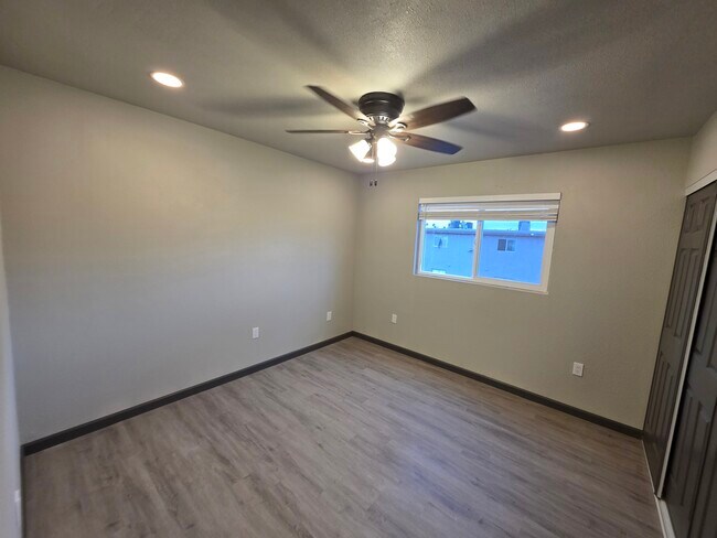 Foto del edificio - 860 E Brown Rd