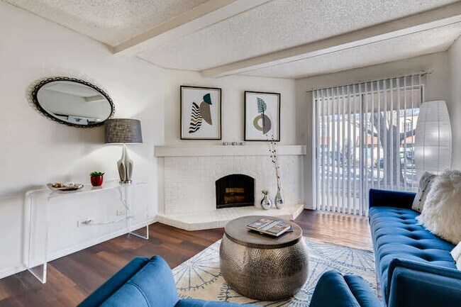 Interior Photo - The Ventana at Colorado Station