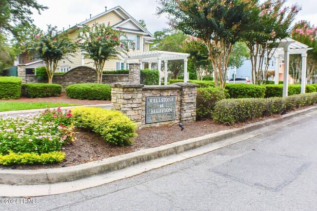 Foto del edificio - 43 Blue Haw Ct