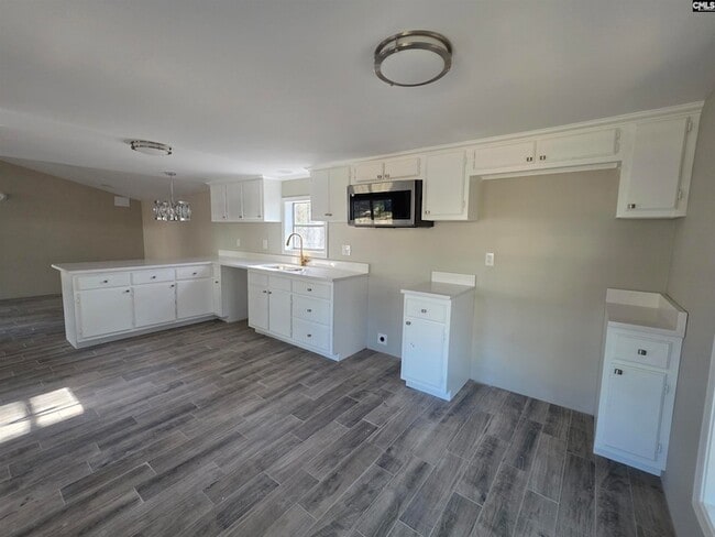 Foto del edificio - 105 Woodland Dr