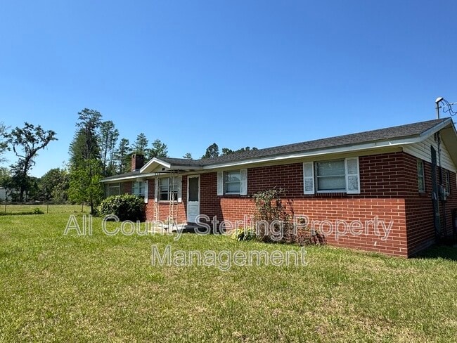 Building Photo - 2730 N US Hwy 441