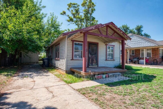 Building Photo - 3224 NW 13th St