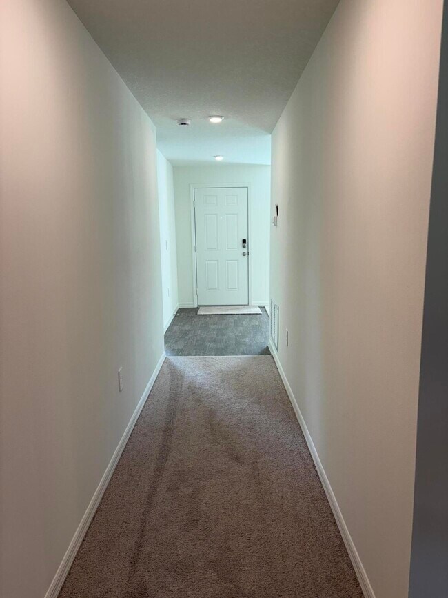 Foto del edificio - 295 SE Cres St