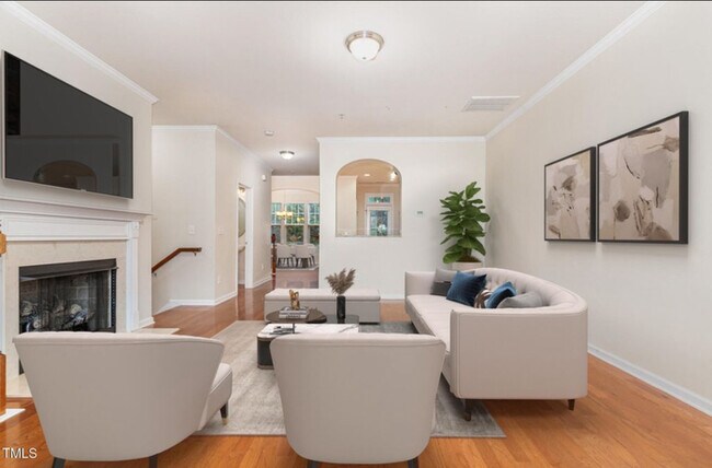 Foto del edificio - Beautiful 3 Story Townhome! Ready to Rent Now