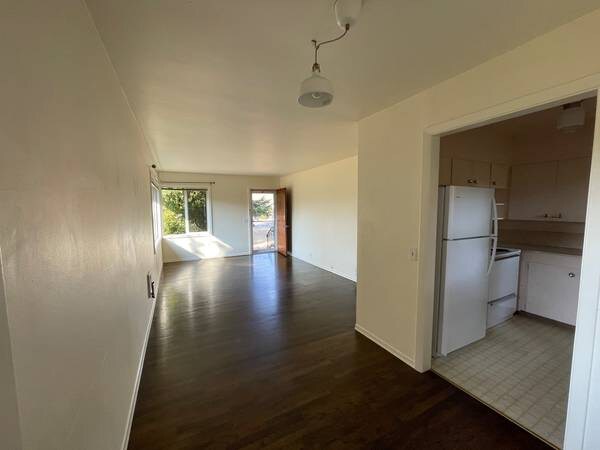 Livingroom - 5028 SE Woodstock Blvd