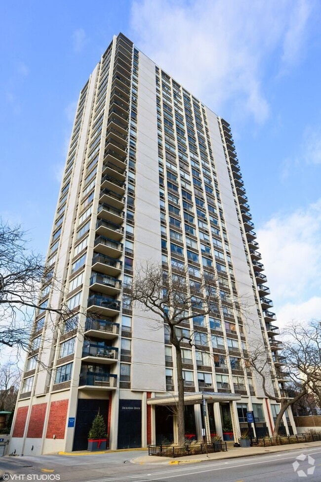 Building Photo - 1355 N Sandburg Terrace
