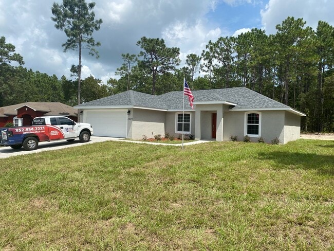 Building Photo - Desirable SW Ocala Neighborhood 3/2/2 *WON'T LAST*