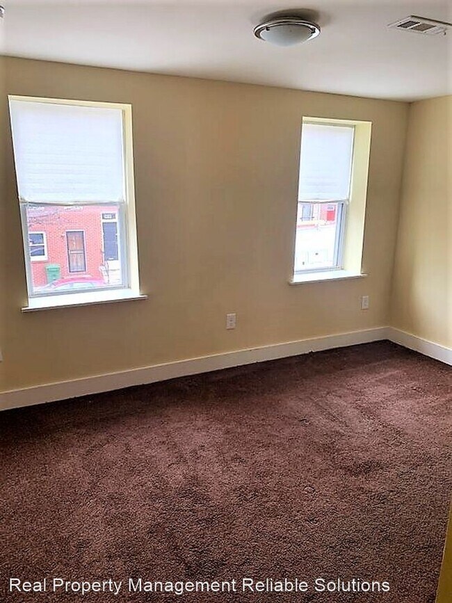 Foto del edificio - 2 br, 2.5 bath House - 911 W. Lombard Street