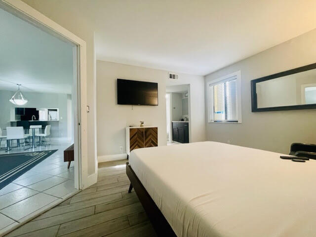 Foto del edificio - 5571 Courtyard Dr