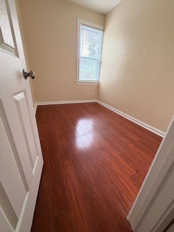 Photo - 1106 Queen St NE Apartment