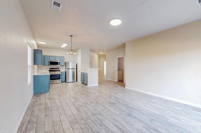 Foto del edificio - 5419 Saturnia Rd NW