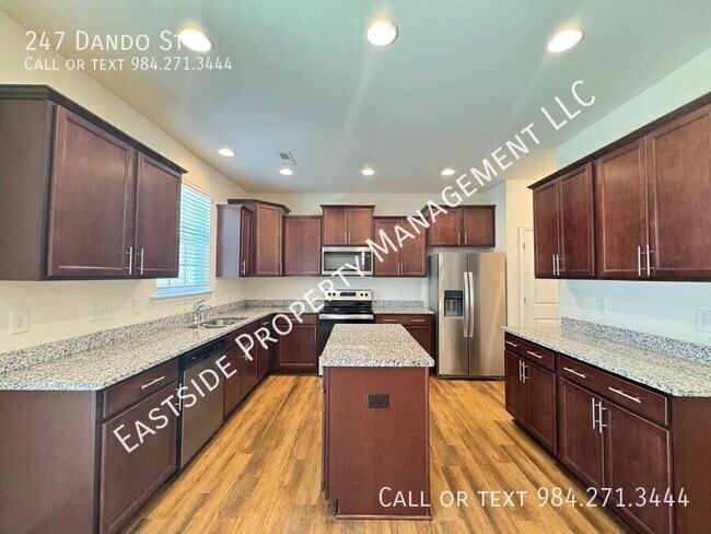 Foto del edificio - 247 Dando St