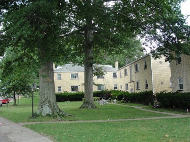 The Apartments at 1018-1040 21st St - 1018-1040 21st St