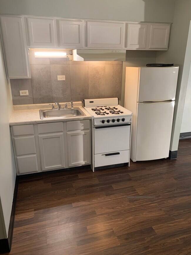 Photo - 75 willard ave Apartment