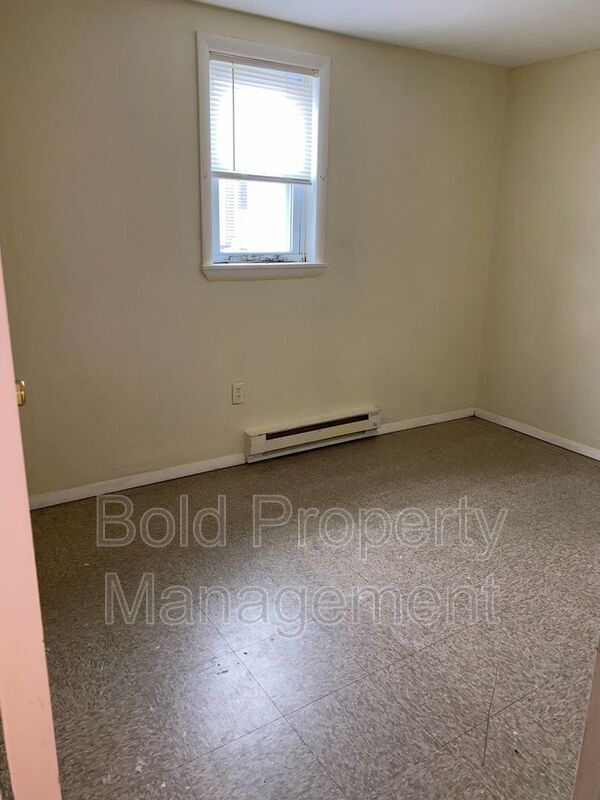 507 E Lehman St Unit 6, Lebanon, PA 17046 Condo for Rent in Lebanon