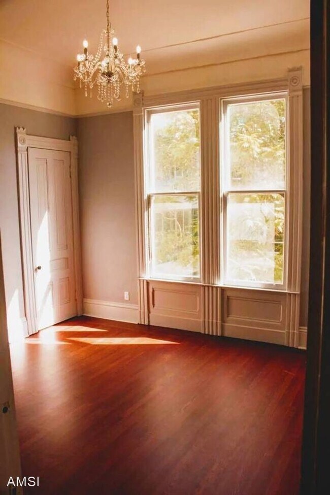 Foto del edificio - 4 br, 1 bath House - 3866 18th street