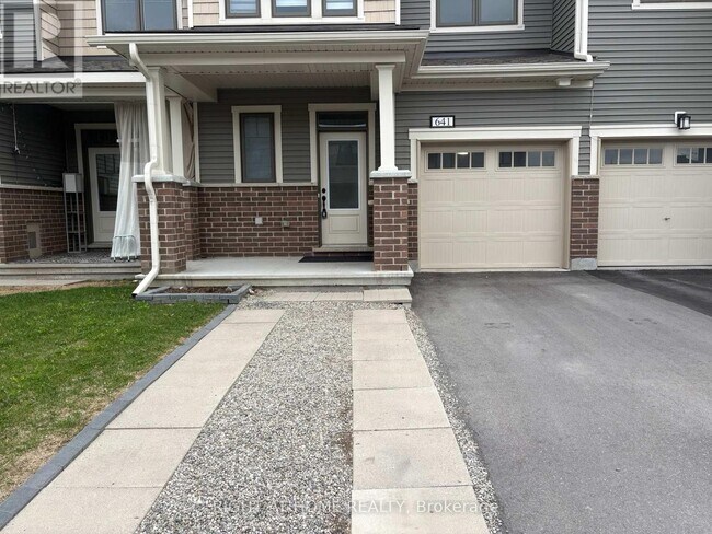 Building Photo - 641 Allied Mews