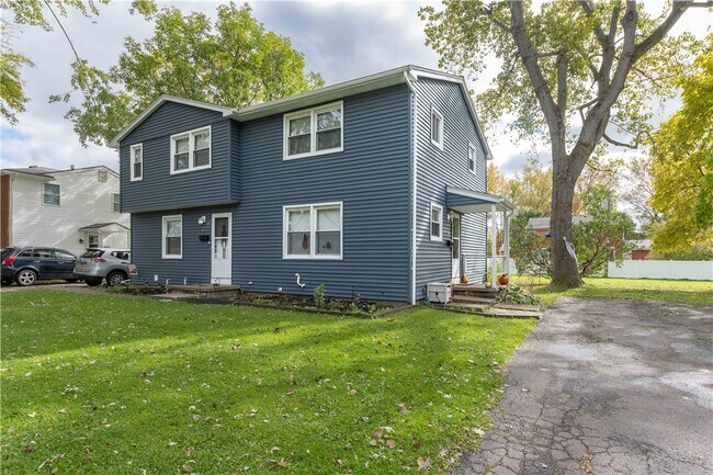 Building Photo - 87 Moxon Dr