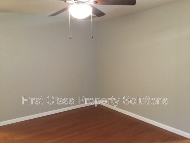 Foto del edificio - 9725 NE 2nd St