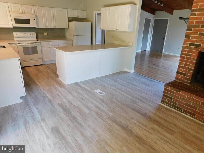 Foto del edificio - 1242 S Governors Ave