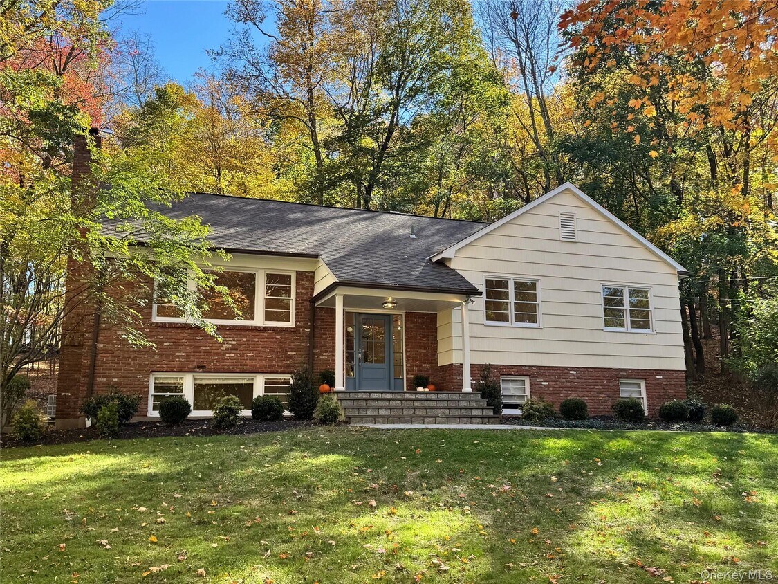 Building Photo - 341 Millwood Rd