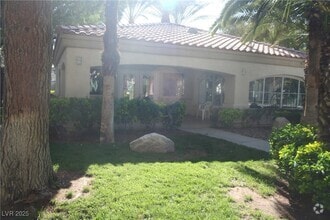 Building Photo - 6480 Annie Oakley Dr