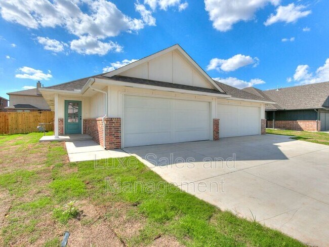 Foto del edificio - 10601 Lawson Ln