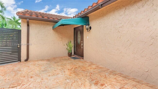 Foto del edificio - 4 br, 2 bath House - 13218 SW 9th Ln