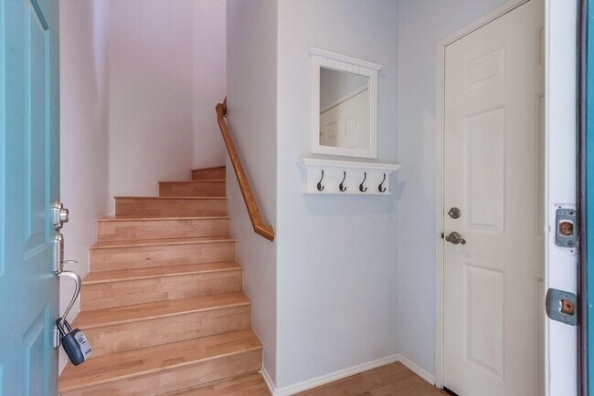 Foto del edificio - ***Available for move in on June 30, 2025*...