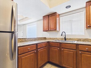 Building Photo - 3420 W Danbury Dr