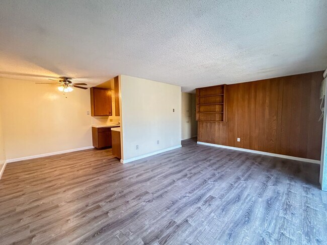 Building Photo - 4675 Bancroft St