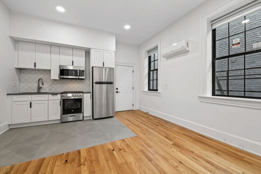 Foto principal - 1121 Dayton St