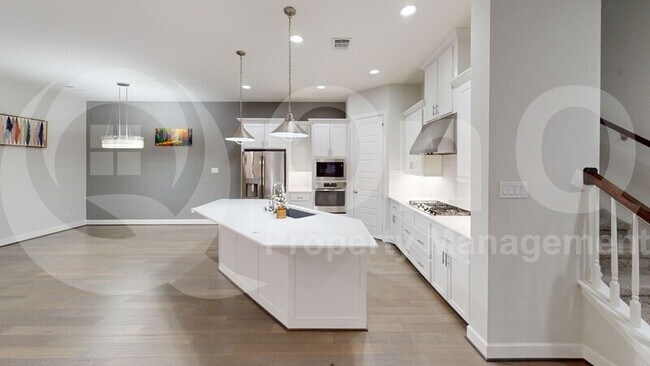 Foto del edificio - 7217 Collin McKinney Pkwy