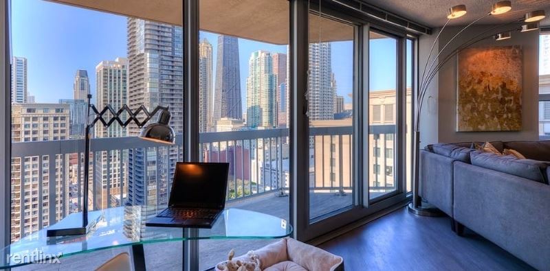 Foto principal - 1 br, 1 bath Apartment - 10 E Grand Ave