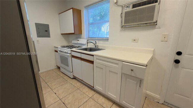 Foto del edificio - 808 84th St