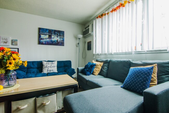 Foto del edificio - PRE LEASE for Fall 2020