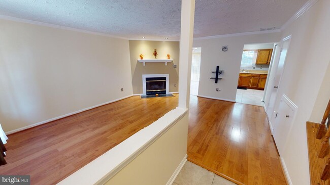 Building Photo - 11883 Homestead Pl