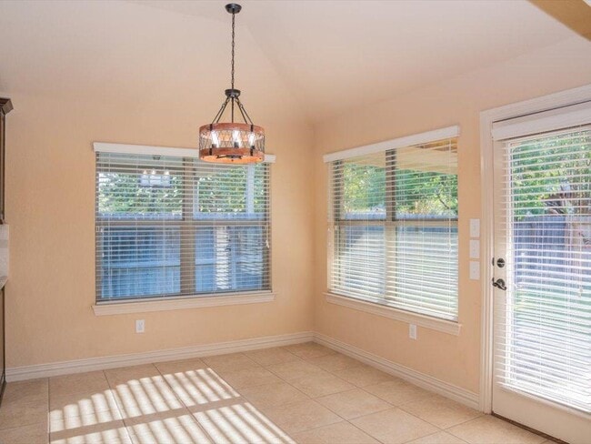 Building Photo - 26618 Camden Chase