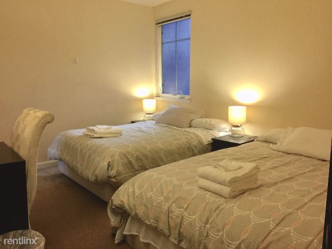 Foto del edificio - 2 br, 1 bath Apartment - 1797 Shattuck Ave