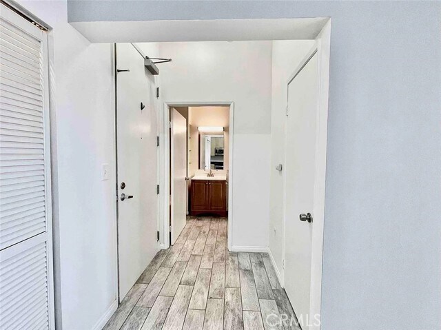Foto del edificio - 388 E Ocean Blvd