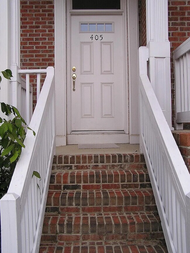 Foto del edificio - Room in Townhome on Windermere Dr