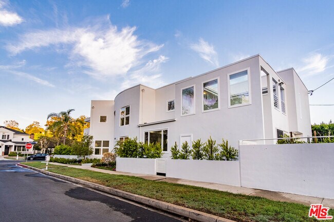 Foto del edificio - 12156 Leven Ln