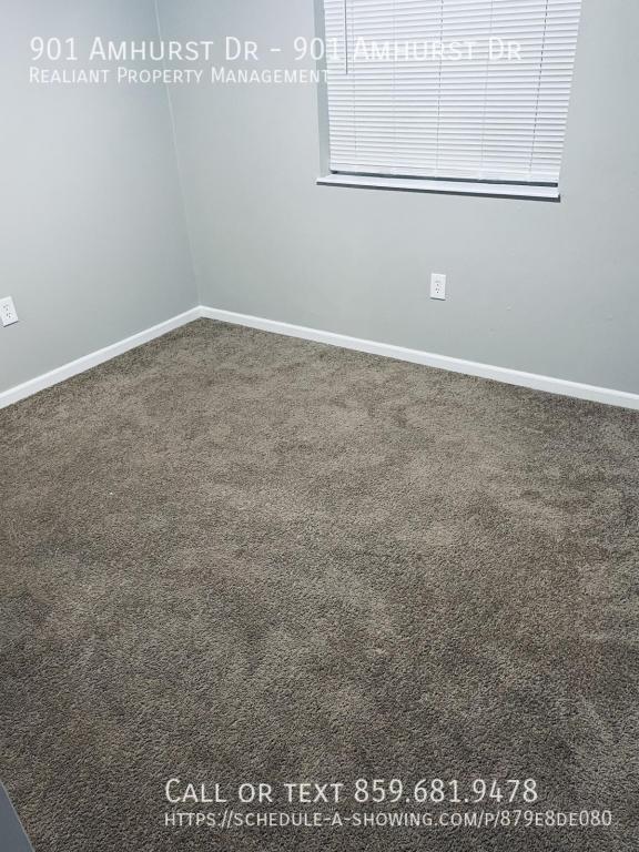 Foto del edificio - Amhurst Apartments, 901 Amhurst Dr